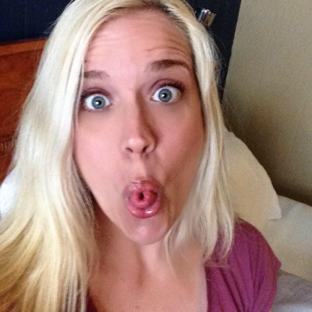 Meet your Posher, Danielle